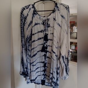 NEW DIRECTIONS BLOUSE COLOR BLUE SIZE 2X PRE-OWED.